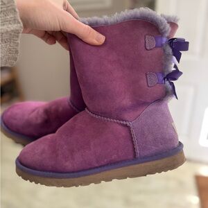 UGG Bailey Bow Boots Purple Twinface Sheepskin Size 8 Classic